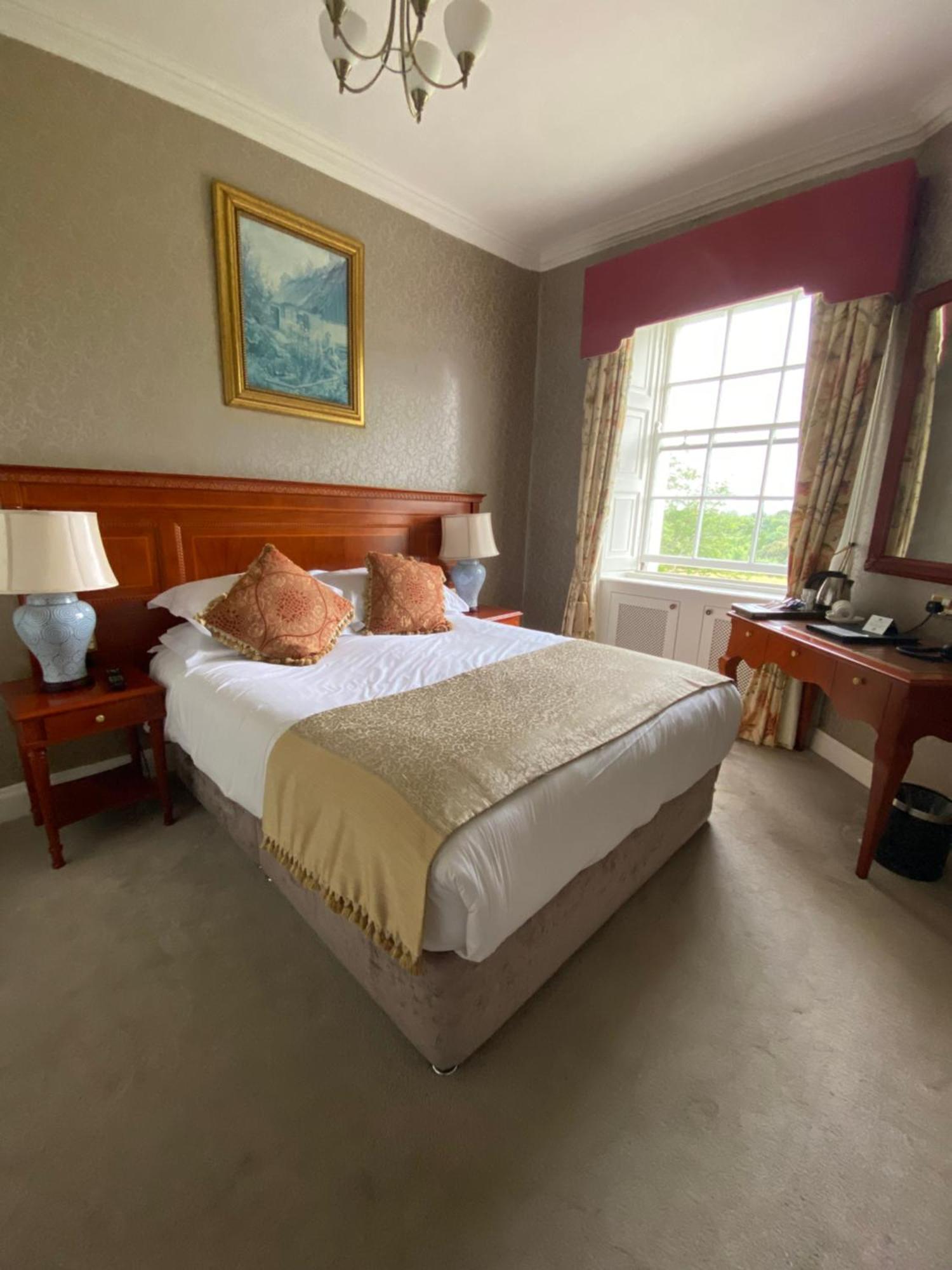 Leixlip Manor Hotel Exterior foto
